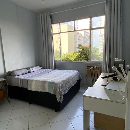 Apartamento Em Copacabana A Um Quarteirao Da Praia! Appartement Rio de Janeiro Buitenkant foto