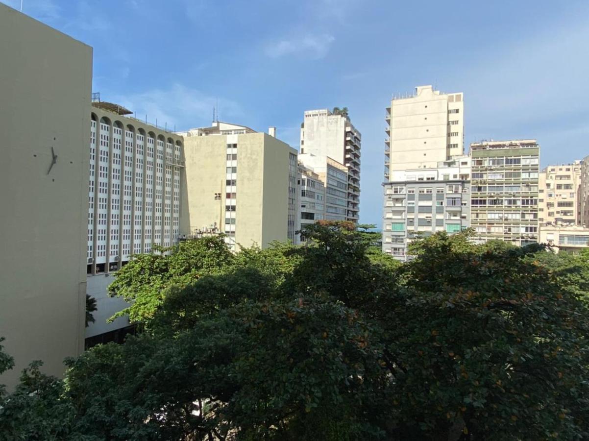 Apartamento Em Copacabana A Um Quarteirao Da Praia! Appartement Rio de Janeiro Buitenkant foto